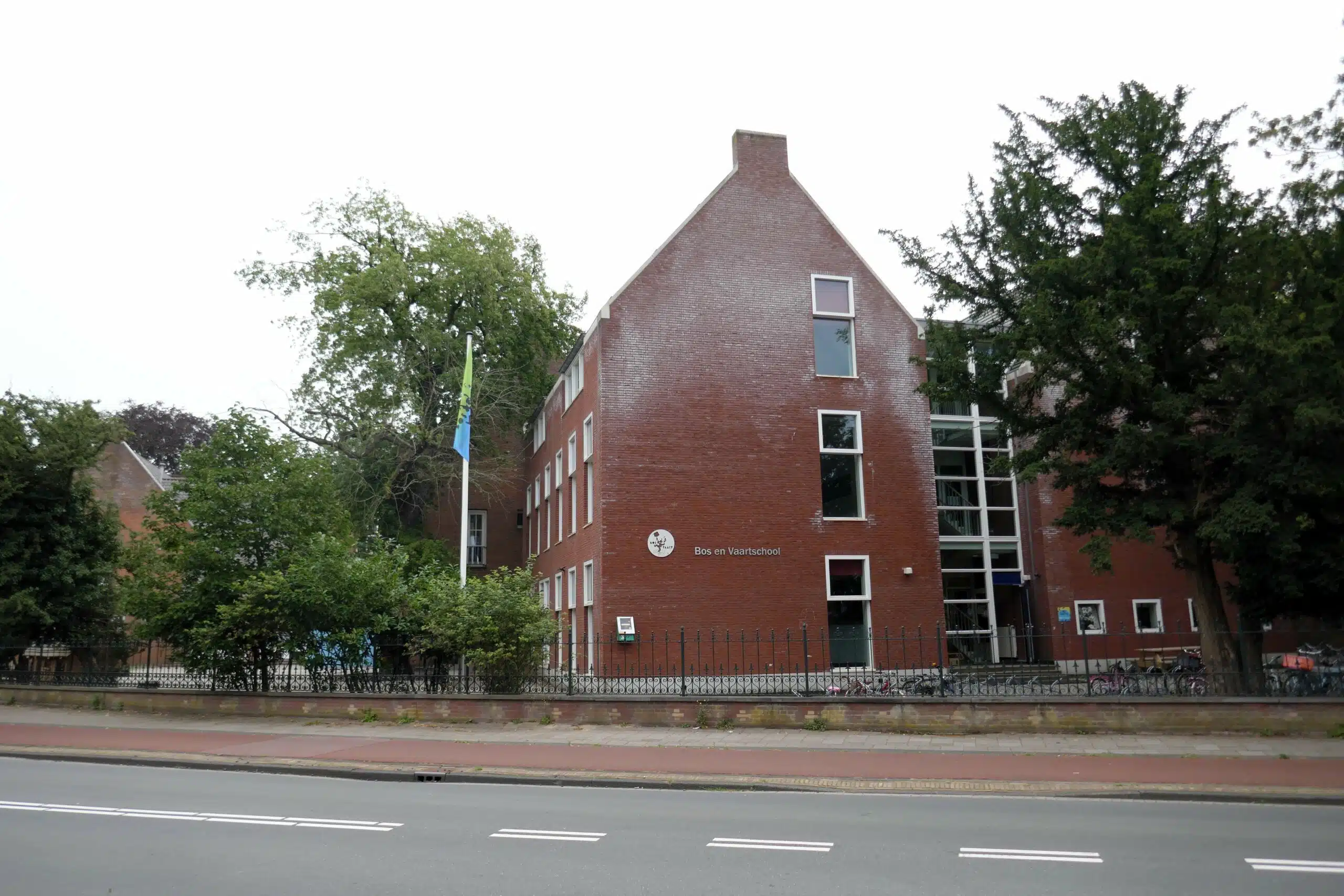 school bos en vaart school